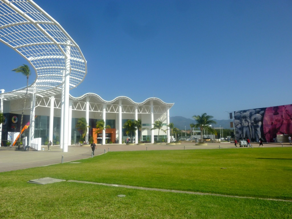 Puerto Vallarta International Convention Center (photo by The Mexico Report)