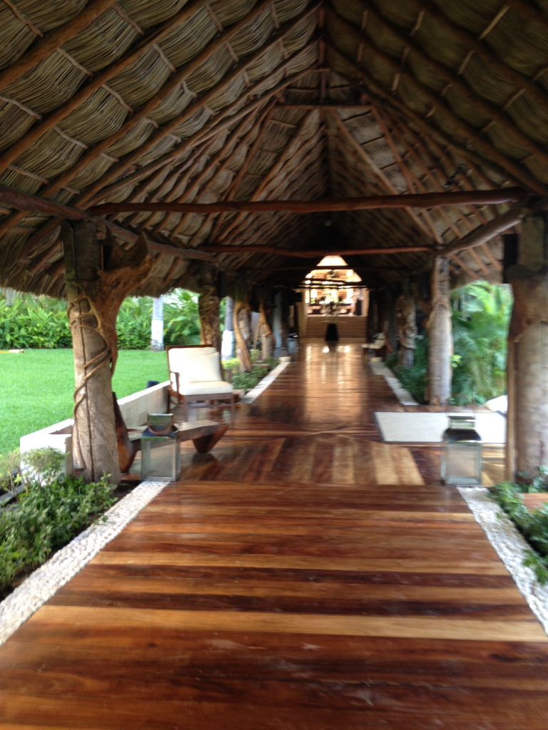 Thatched walkway at Occidental Puerto Vallarta (2/25/15) photo ©The Mexico Report