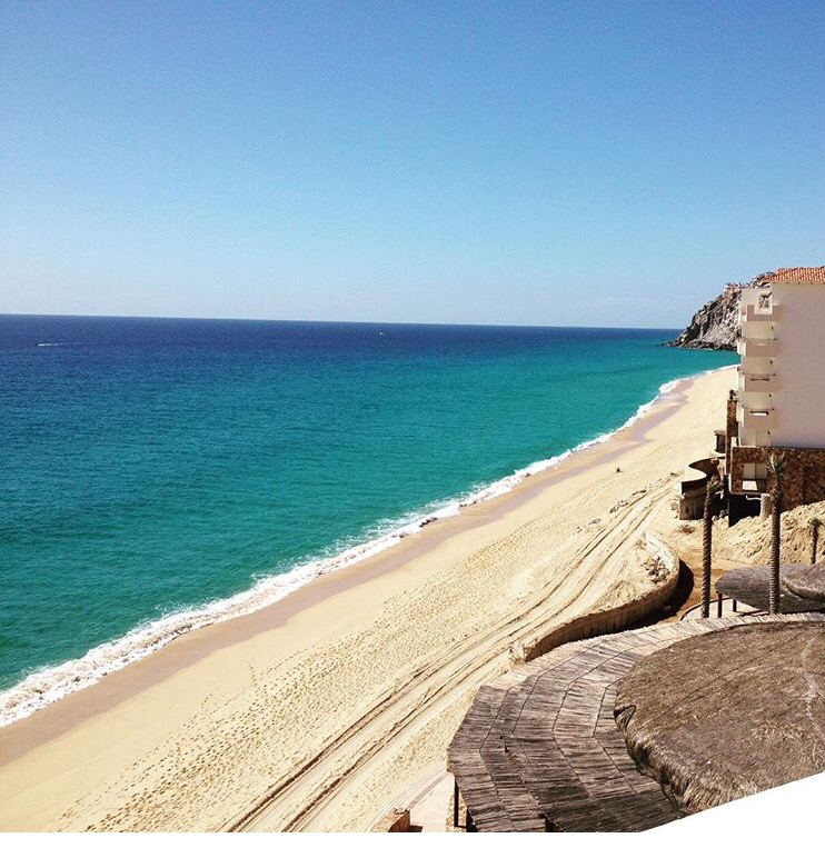 Los Cabos. Photo by @TheMexicoReport