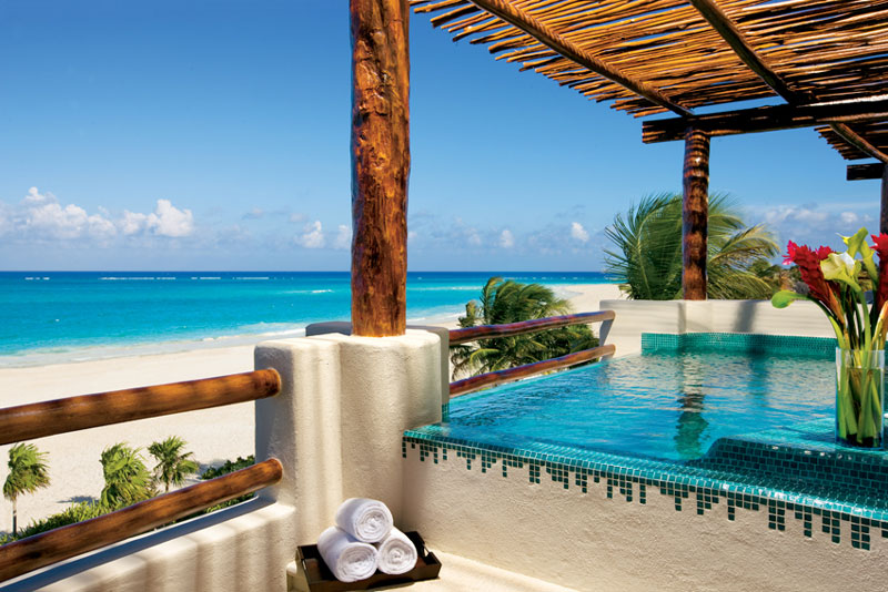 Secrets Maroma Beach Riviera Cancun: Presidential suite terrace featuring a Jacuzzi for two and shimmering Caribbean views (www.TheMexicoReport.com via AMResorts)