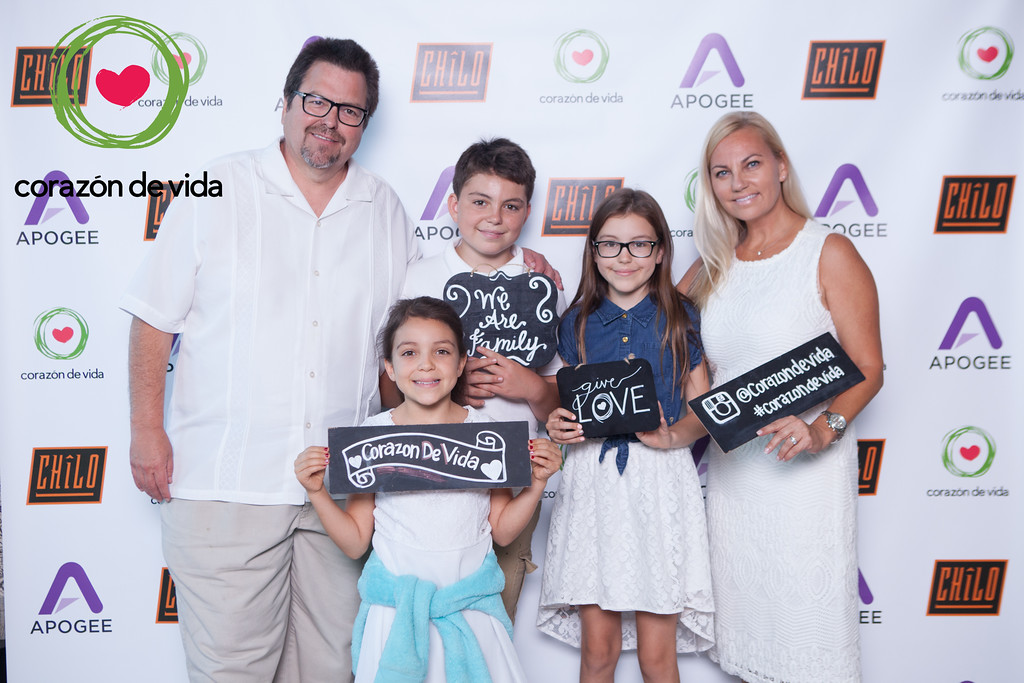 Najera family at CDV La Noche Blanca 2016
